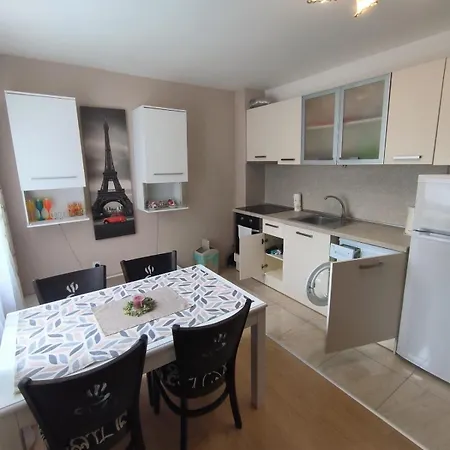 아파트 Sea Diamond 2-bedroom In Sunny